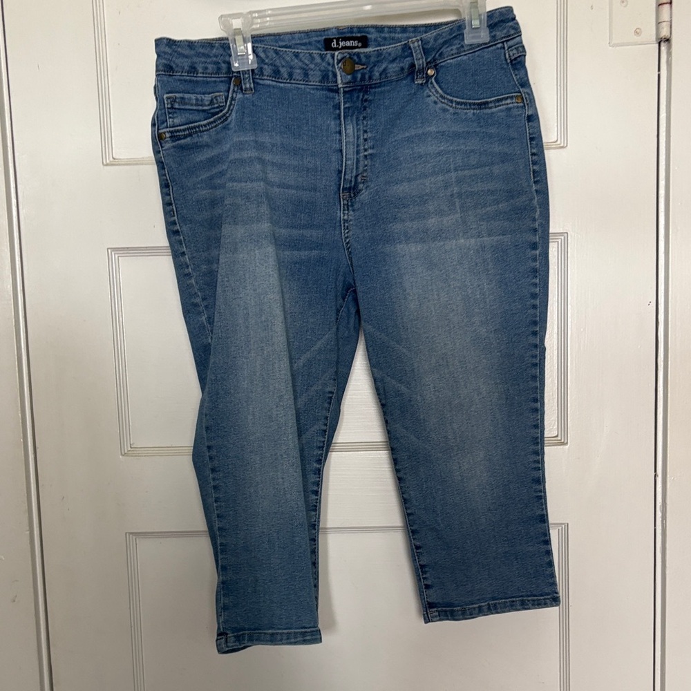 d. jeans Blue Cropped Capri Jeans Size 14